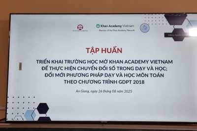 Tập huấn sử dụng hệ thống Khan Academy