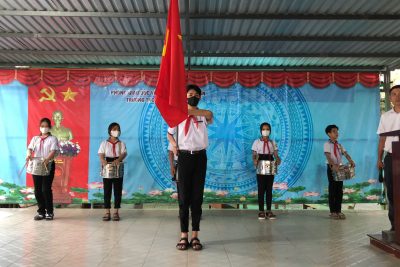 Văn nghệ chào mừng kỉ niệm 60 năm thành lập huyện Vĩnh Thuận